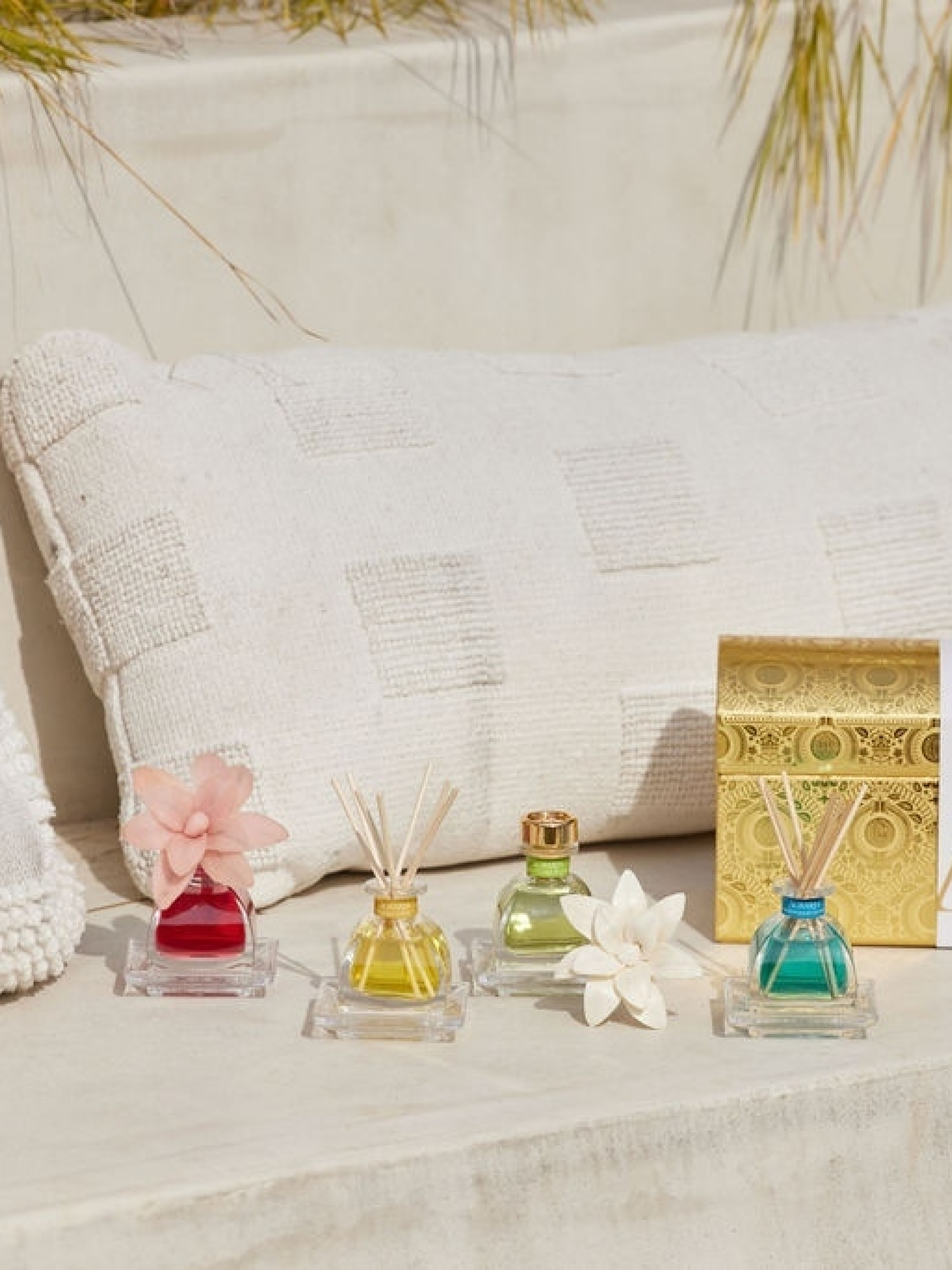 PetiteEssence Holiday Collection