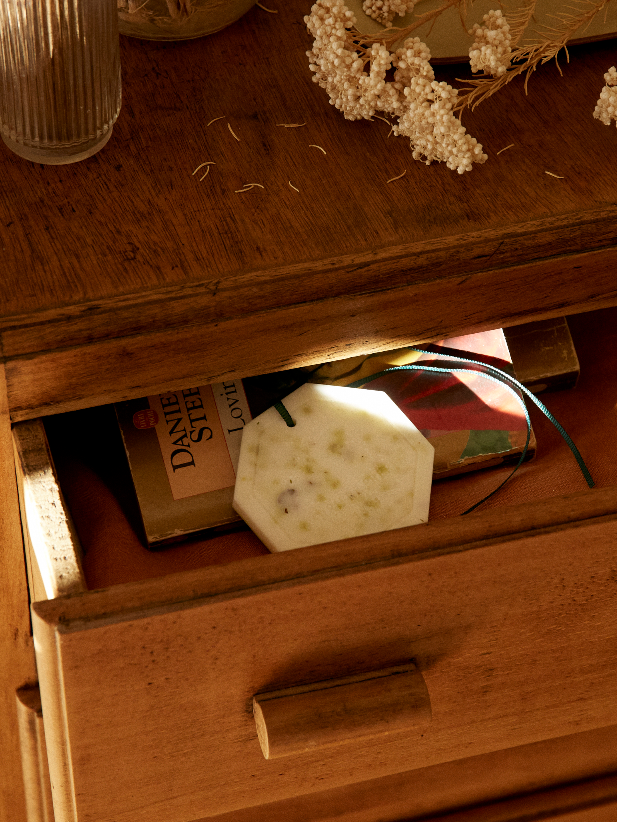 Cypress Scented Botanical Palets