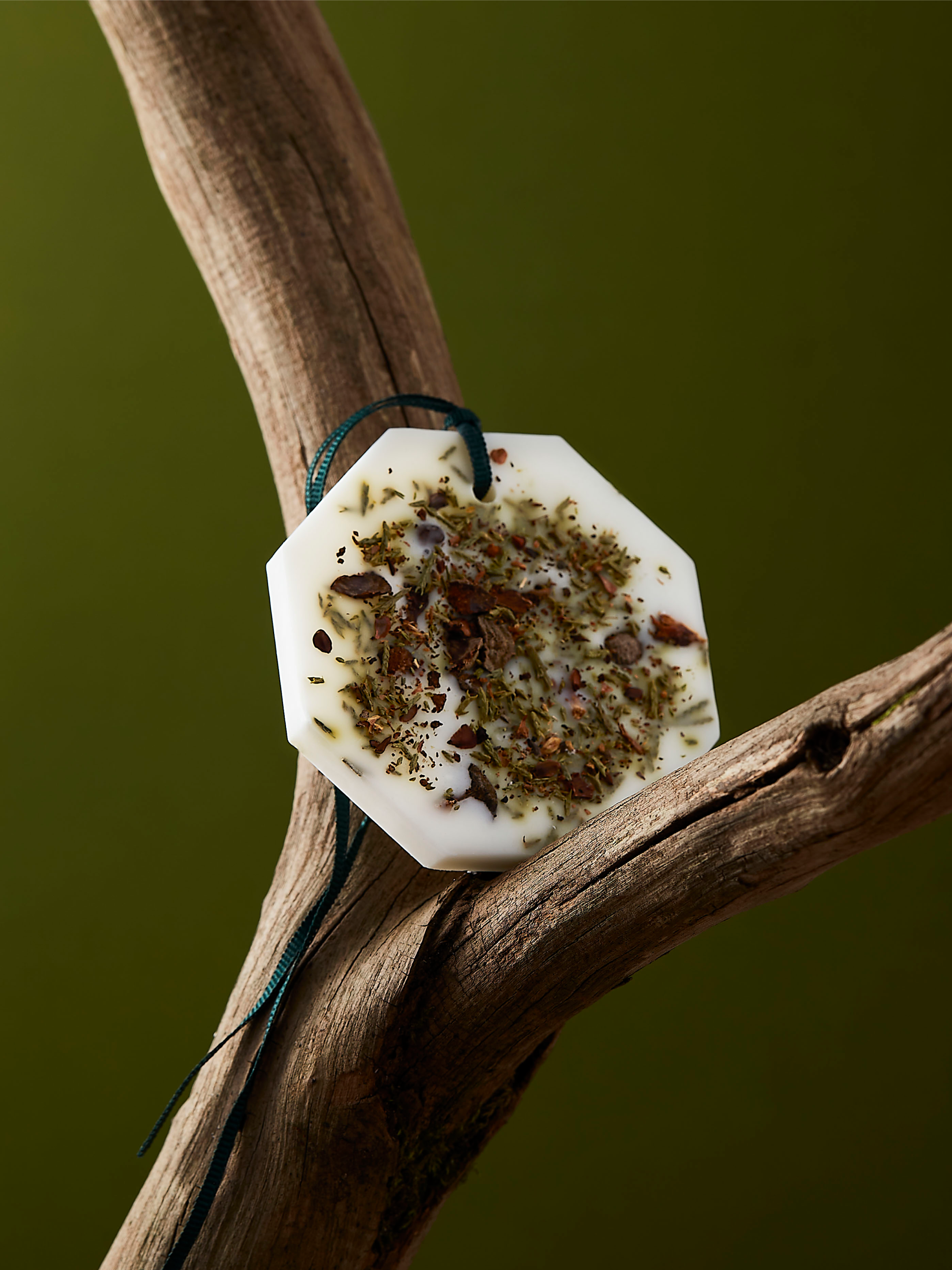 Cypress Scented Botanical Palets