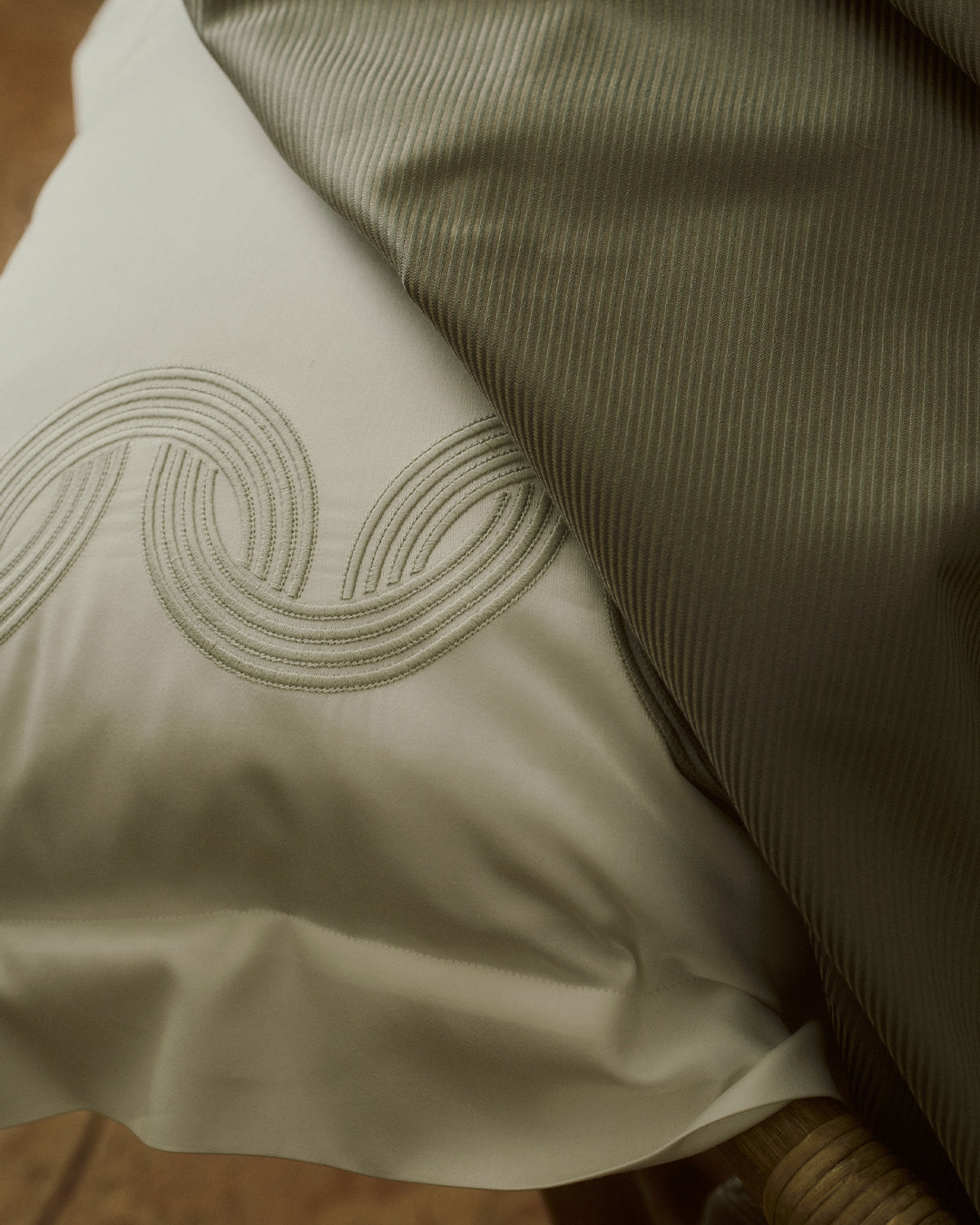 Grace Avant Garde Embroidery Bed Linen